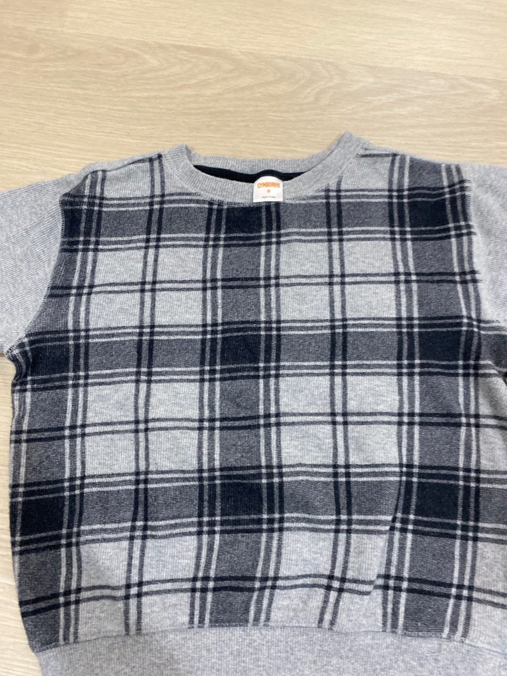 Gymboree Boys Grey Black Plaid Crewneck Sweatshirt Size M (8)